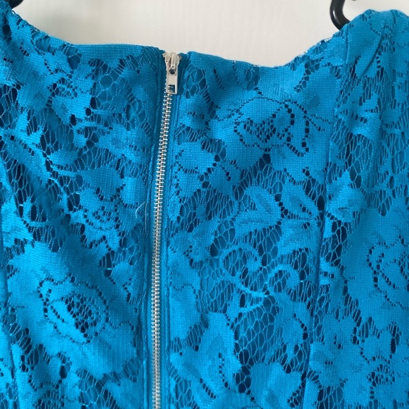 Blue Lace Short Sleeve Dress Size-8P - Picture 4 of 8